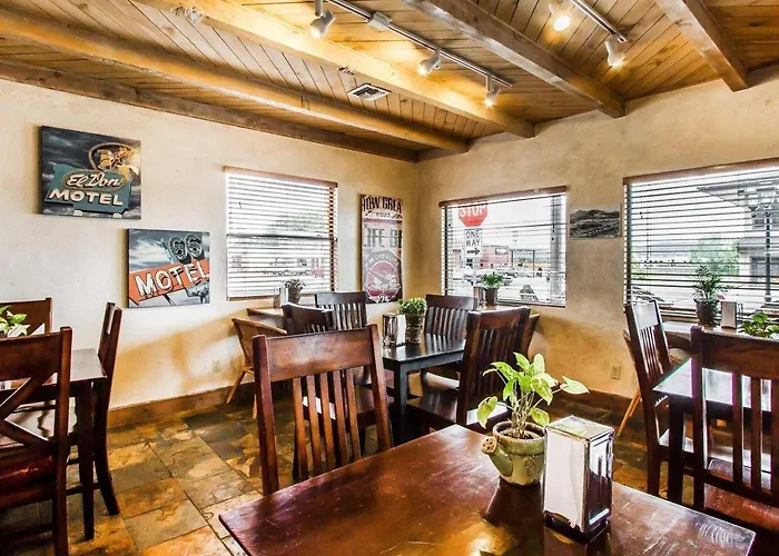 Rodeway Inn & Suites Williams Downtowner-Rte 66