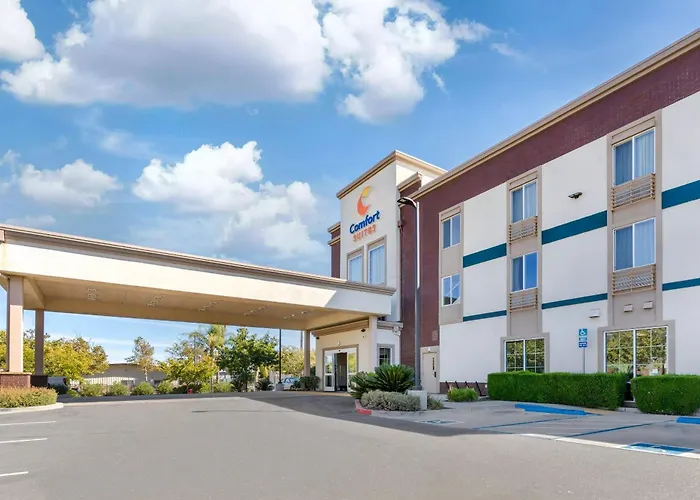 Comfort Suites Woodland - Sacramento Airport