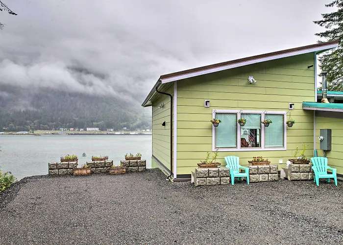 Waterfront House W/ Glacial Views - Near Downtown!