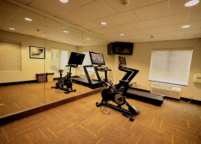 Spark By Hilton Harrisburg East