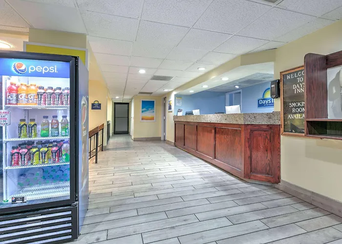 Days Inn By Wyndham Greenville Ms