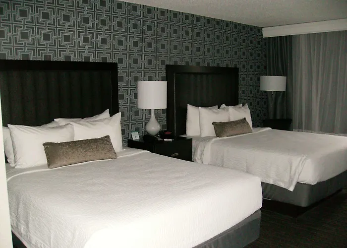 Best Western Plus Bradford Inn