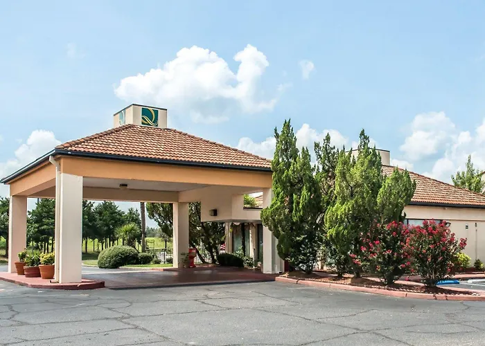 Quality Inn Marianna South