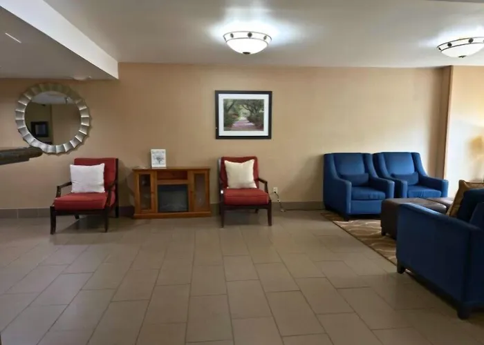 Comfort Inn Falls Church - Tysons Corner