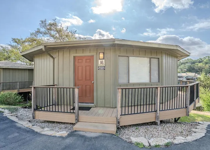 Lantana #16 - Woodland Treehouse With Spa & Pool Access