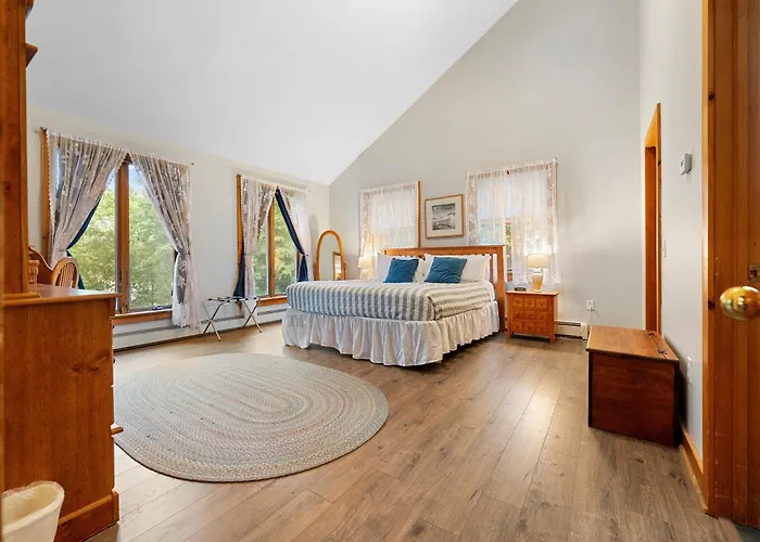 Riverfront Home W/ Deck, Amazing Views & Firepit - Near The Best Of Maine