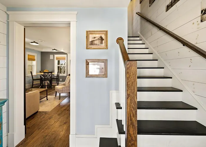 4115 - Coastal Cottage