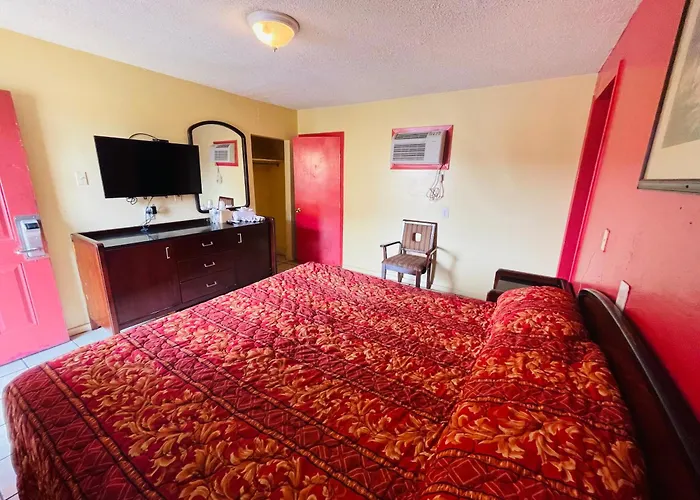 Royal Palms Motel & Rv Park