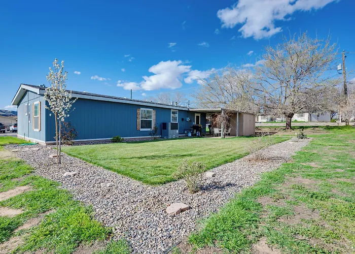 La Verkin Home W/ Yard, Covered Patio & Grill