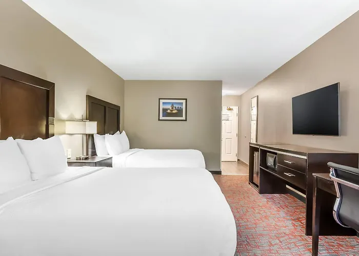 Best Western Airport Inn&Suites