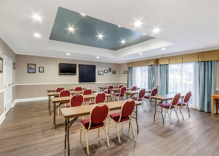 Best Western Airport Inn&Suites