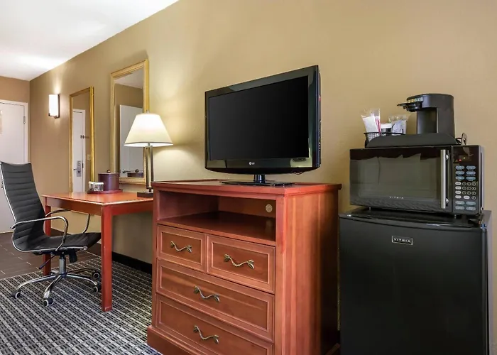 Clarion Hotel Conference Center Lexington North