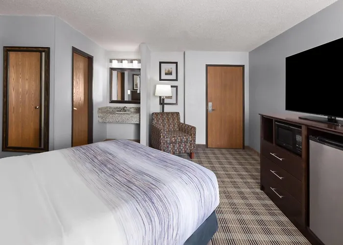 Americinn By Wyndham Mankato Event Center Near Msu