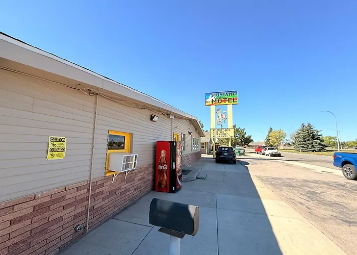 Mustang Motel Gillette I-90