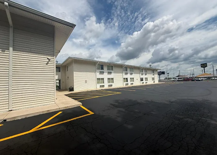 Motel 6-Fort Wayne, In