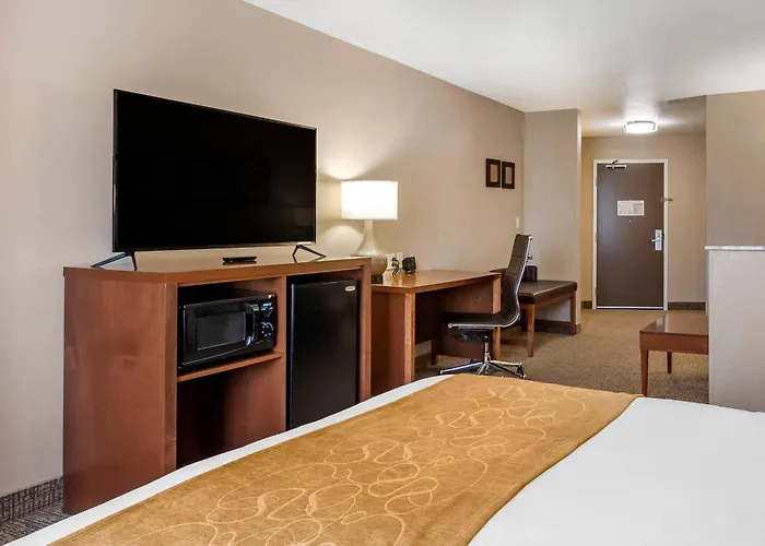 Comfort Suites Coralville I-80