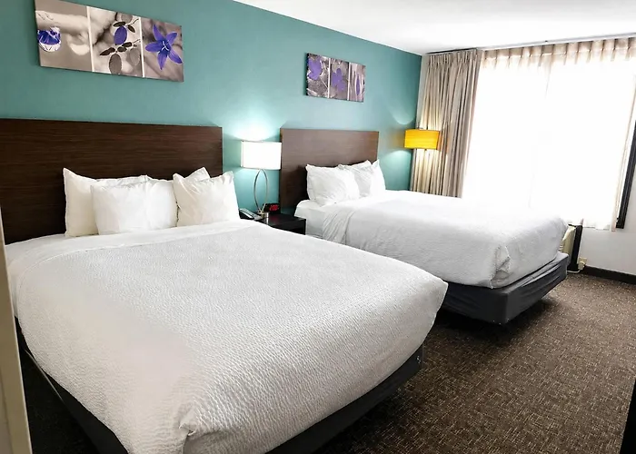Sleep Inn & Suites Near Spirit Mountain