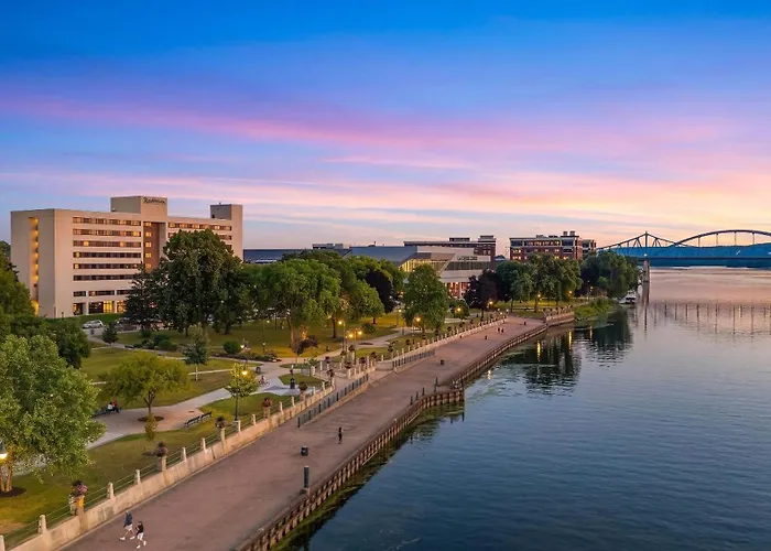 Radisson Hotel La Crosse