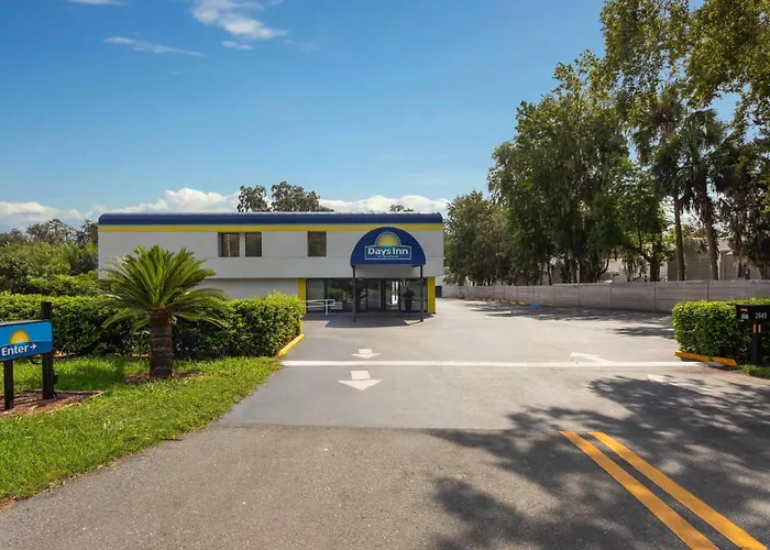 Days Inn By Wyndham Gainesville Hospital - University Area