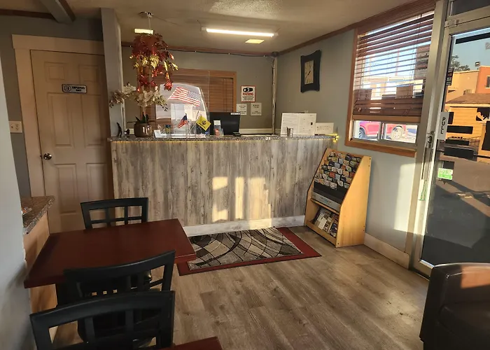 Holiday Lodge Yakima