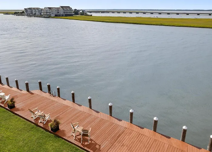 Hampton Inn & Suites Chincoteague-Waterfront, Va
