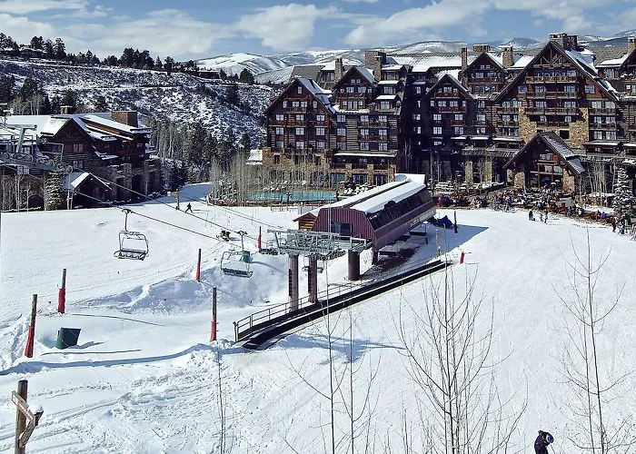 Bachelor Gulch Ritz-Carlton: Ski-In/Ski-Out Luxury with Spa