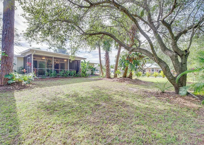 Sebastian Home W/ Screened Lanai: 8 Mi To Beach!