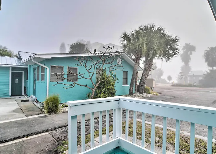 Sun-Soaked Coastal Hideaway - Steps To Beach!