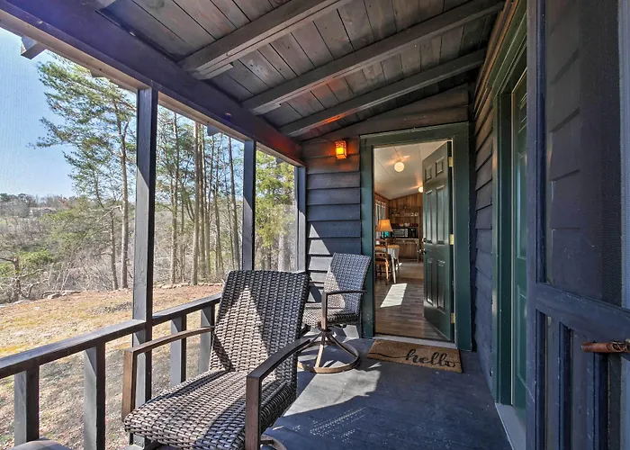 Secluded Ridgetop Hideaway W/ Valley Views!