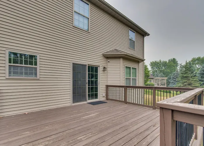 Prime Peoria Retreat W/ Deck & Fireplace!