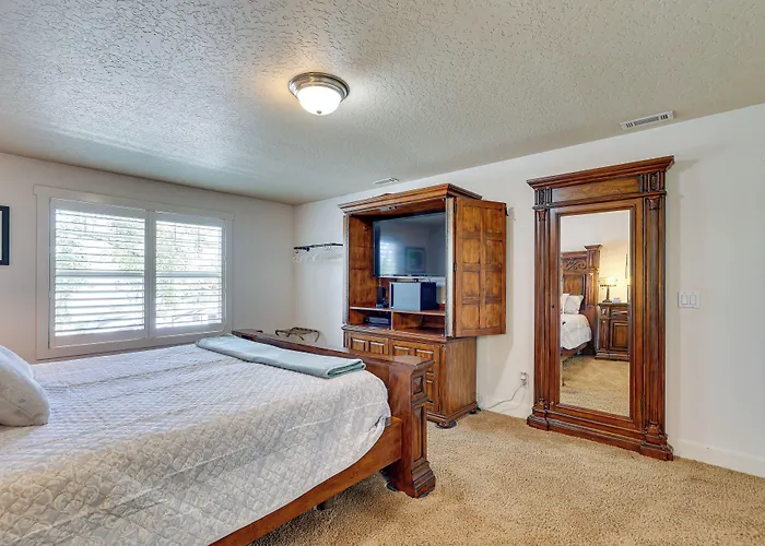 Pet-Friendly Meridian Vacation Rental W/ Fire Pit!