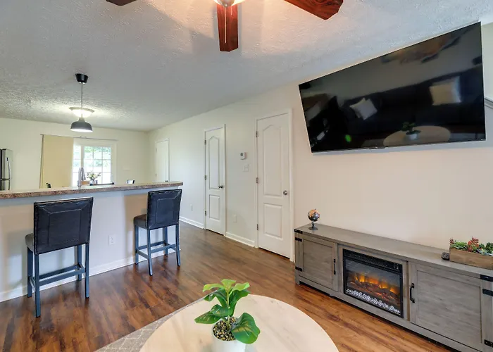 Havelock Home: Private Yard, 2 Mi To Cherry Point!