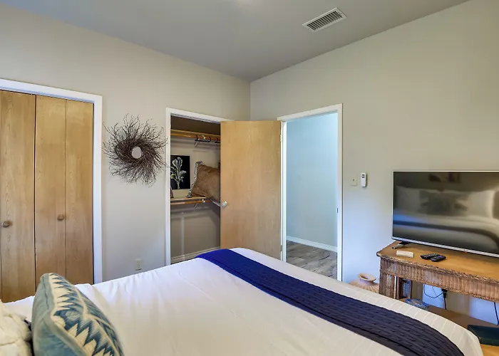 Serene Buffalo Gap Oasis On 4 Secluded Acres!