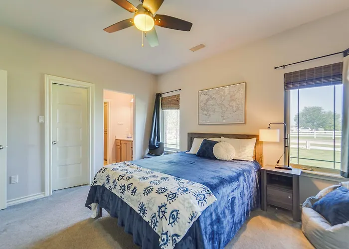 Spacious Lubbock Home W/ Private Pool & Yard!
