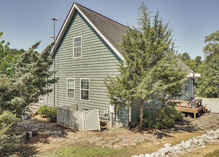 Semora Vacation Rental W/ Dock On Hyco Lake!