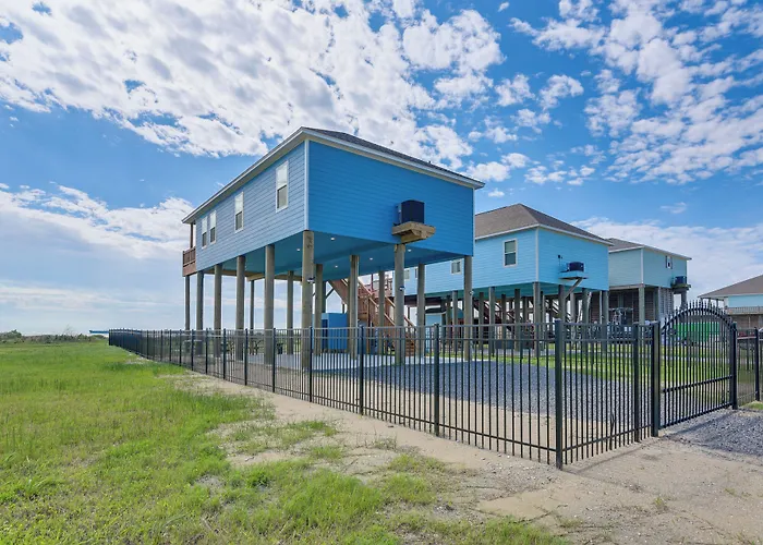 Port Bolivar Beach House W/ Oceanfront Views!