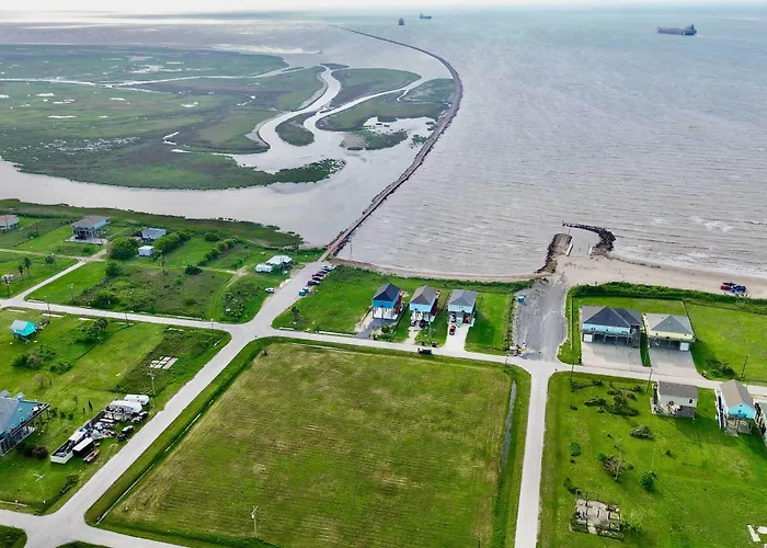 Port Bolivar Beach House W/ Oceanfront Views!