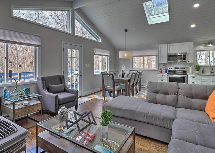 6 Mi To Camelback Slopes! Home W/ Game Room
