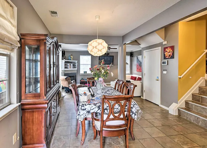 Buckroe Beach Retreat • 5 Min To The Sand
