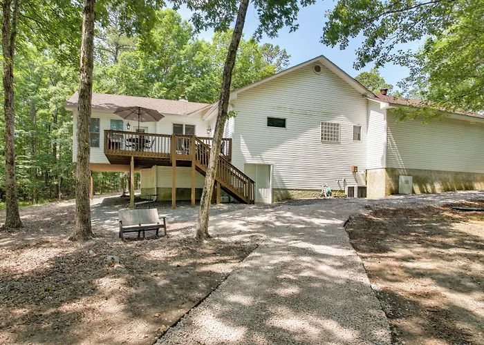 Hot Springs Village Golf Getaway W/ Deck!