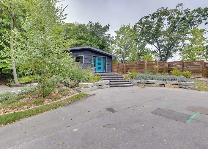 Riverfront Appleton Home With Pool & Boat Dock!