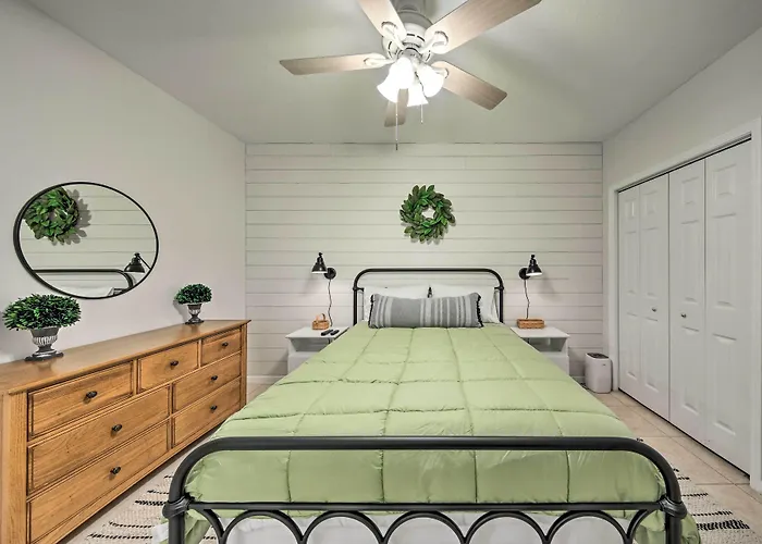 Huge Blairsville Cabin: Game Room + Mtn View!