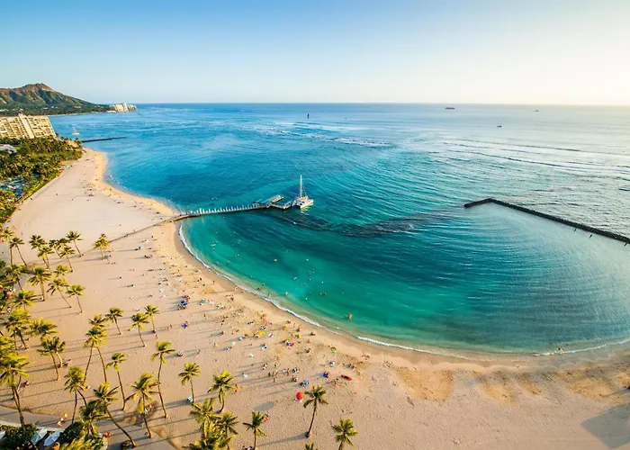 Hilton Hawaiian Village Waikiki Beach Resort
