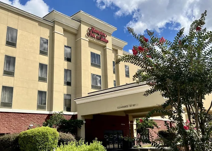 Hampton Inn & Suites Mccomb