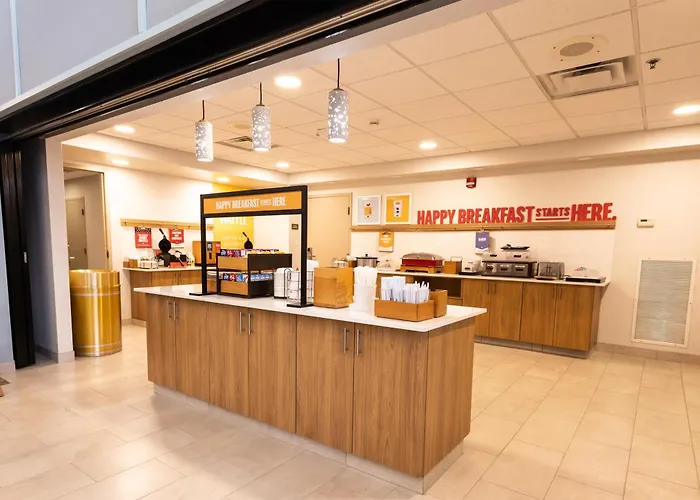 Hampton Inn & Suites Mccomb