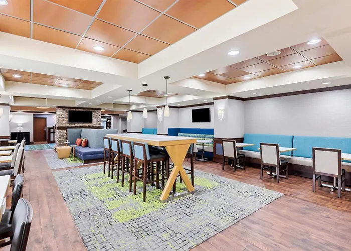 Hampton Inn Chattanooga-North