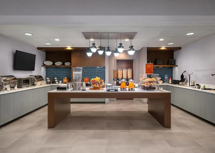 Homewood Suites By Hilton Fresno