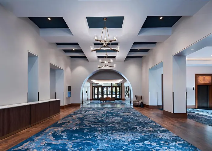 At&T Hotel & Conference Center