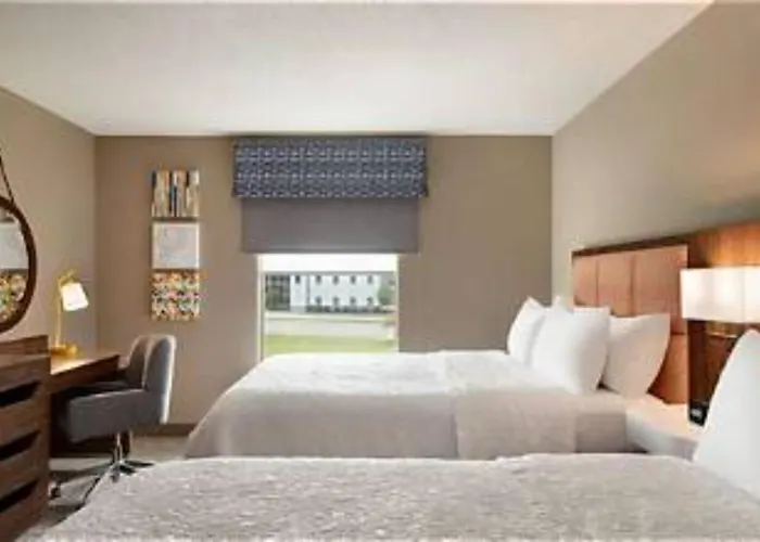 Hampton Inn St. Louis-Columbia