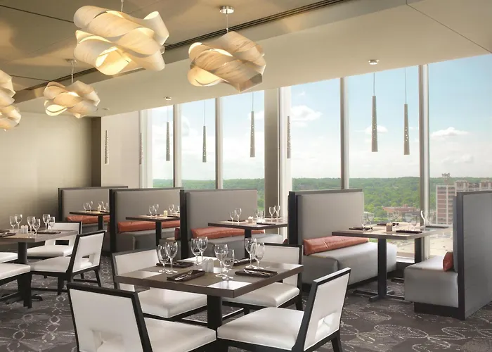 Doubletree By Hilton Hotel Cedar Rapids Convention Complex